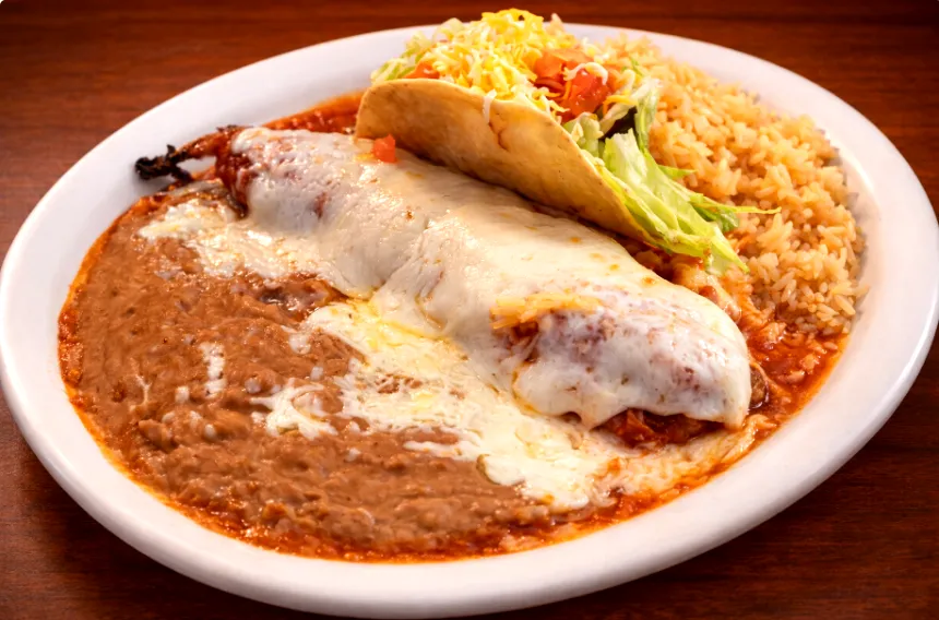 Combinación 4: chile relleno y taco de res